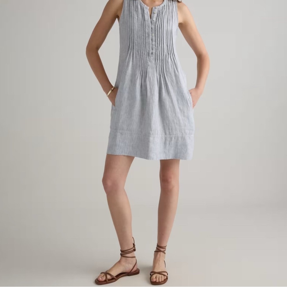BNWT Quince 100% European Linen Sleeveless
Swing Dress Blue Pinstripe